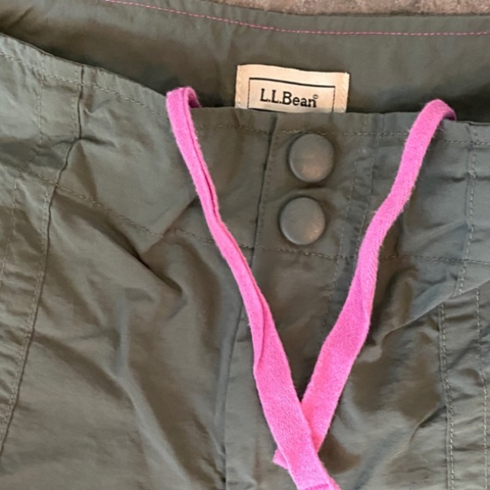 L.L. Bean sz 12 Trekker Hiking Pants/Shorts